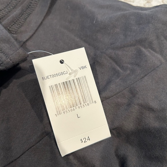 NWT ET Shirt Women’s Size Large - Picture 4 of 6